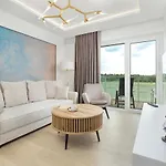 Lägenhet Polanki Aqua With Parking By Renters Prestige Kołobrzeg