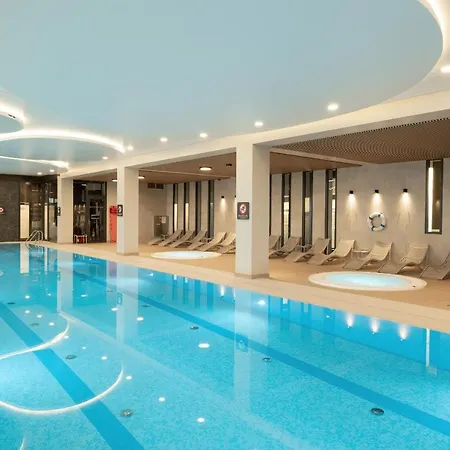 Polanki Aqua With Parking By Renters Prestige