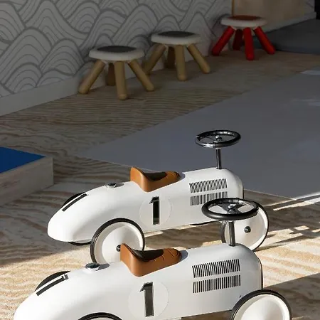 Apartment Polanki Aqua With Parking By Renters Prestige