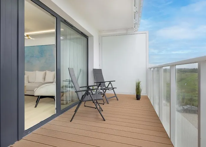 Polanki Aqua With Parking By Renters Prestige